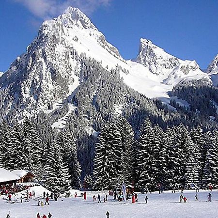 Апартаменти Rez De Jardin / Pieds Des Pistes Берне Екстер'єр фото