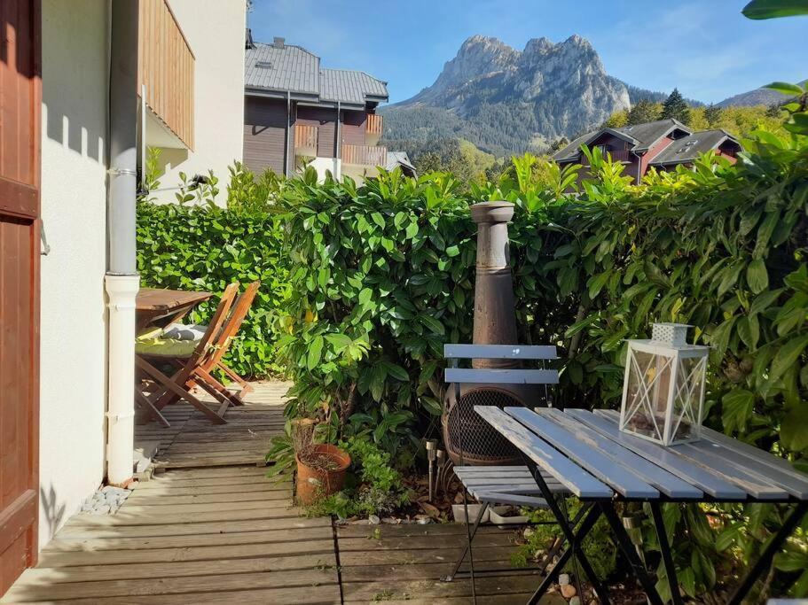 Апартаменти Rez De Jardin / Pieds Des Pistes Берне Екстер'єр фото